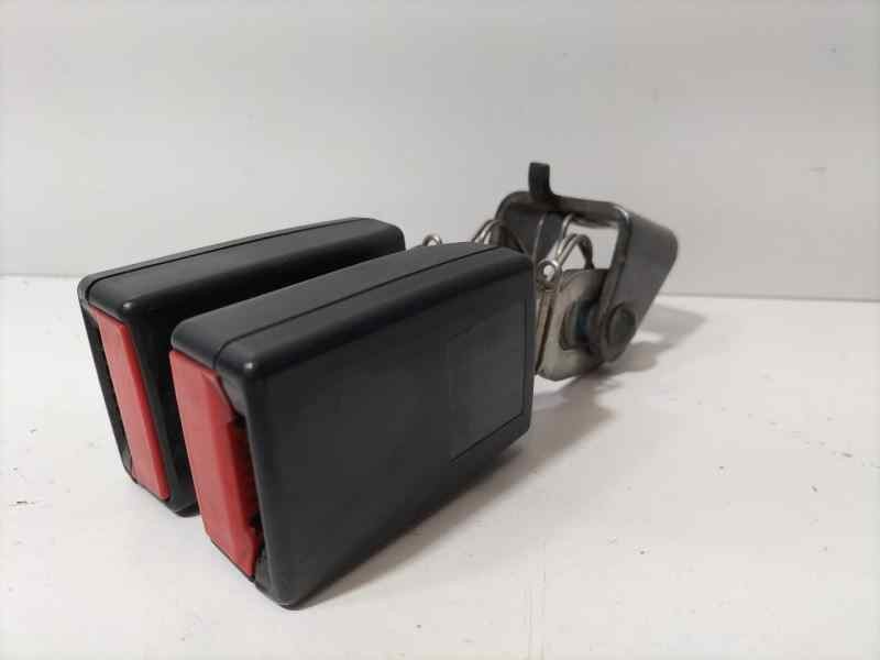 Recambio de anclaje cinturon central para mercedes-benz clase e (w211) berlina e 200 cdi (211.004) referencia OEM IAM A211860386