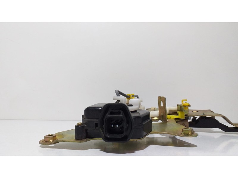 Recambio de cerradura puerta lateral derecha para hyundai h 1 starex h 1 starex crdi referencia OEM IAM D4CB 65734 