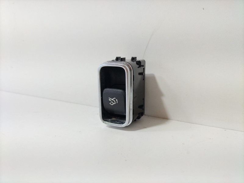 Recambio de boton de apertura de maletero para mercedes-benz clase a sedán (v177) amg a 35 4-matic (177.151) referencia OEM IAM 