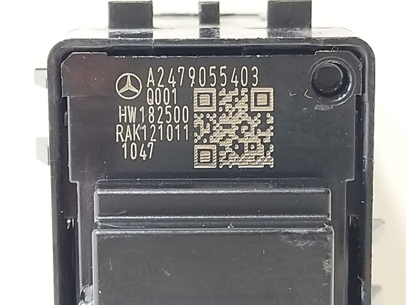 Recambio de boton de apertura de maletero para mercedes-benz clase a sedán (v177) amg a 35 4-matic (177.151) referencia OEM IAM 