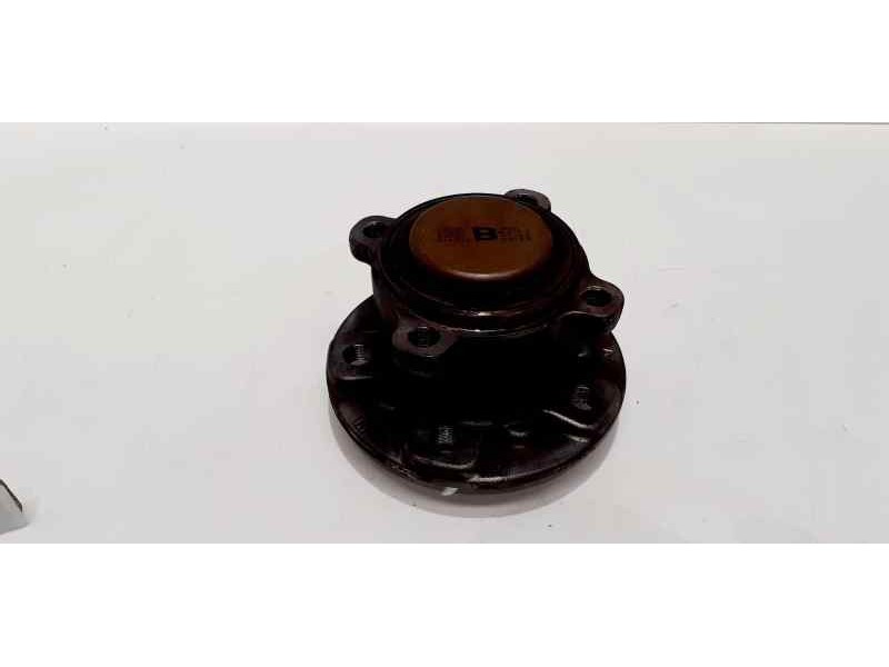 Recambio de buje para bmw serie 2 active tourer (f45) 218d referencia OEM IAM 68521B 41087 