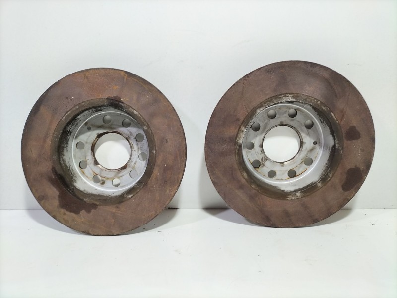 Recambio de disco freno delantero para audi a3 sportback (8va) ambiente referencia OEM IAM CLH  