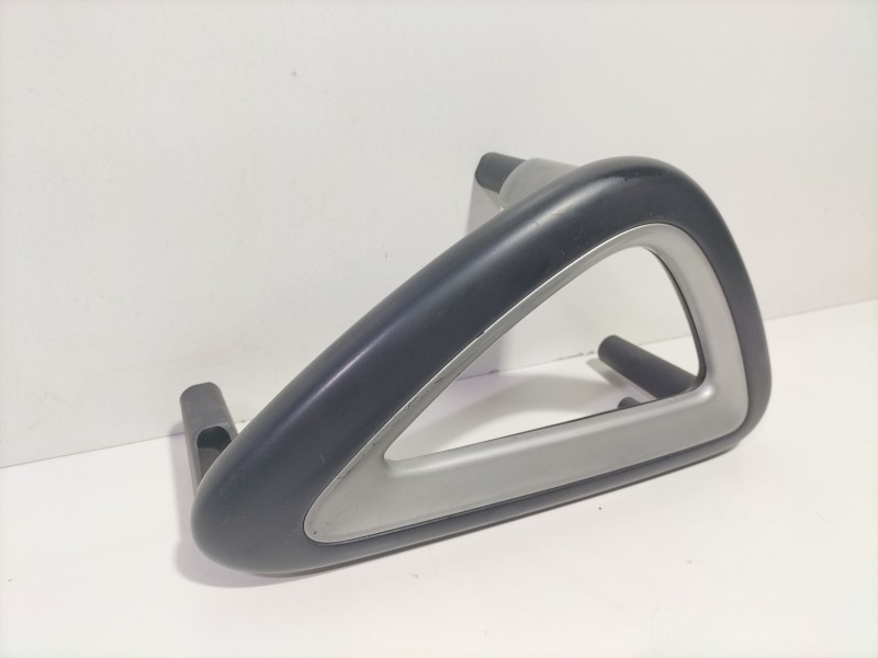 Recambio de moldura para volkswagen scirocco (137) 1.4 tsi (118kw) referencia OEM IAM 1K8868393A  