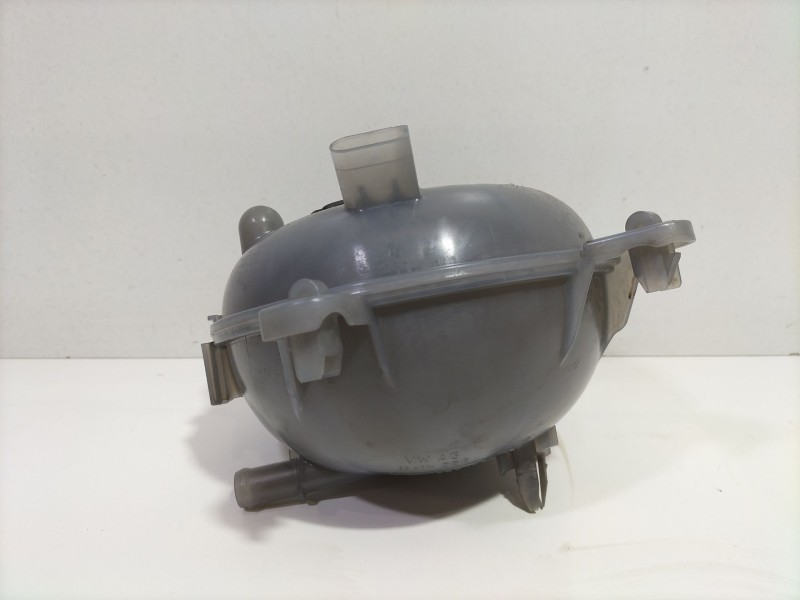 Recambio de deposito expansion para audi a3 sportback (8va) ambiente referencia OEM IAM 5Q0121407A  