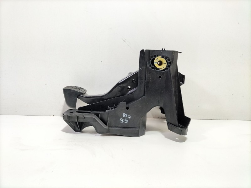 Recambio de pedal freno para audi a3 sportback (8va) ambiente referencia OEM IAM 5Q1721058AL  