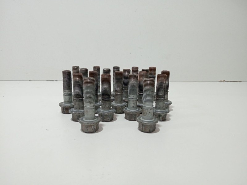 Recambio de tornillos rueda para mercedes-benz clase e (w210) berlina diesel 320 cdi (210.026) referencia OEM IAM 613961  