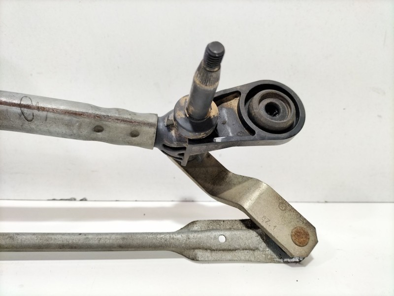 Recambio de motor limpia delantero para audi a3 sportback (8va) ambiente referencia OEM IAM 8V1955119A  