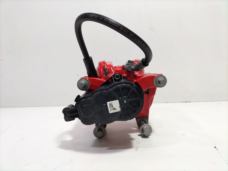 Recambio de pinza freno trasera derecha para mercedes-benz clase a sedán (v177) amg a 35 4-matic (177.151) referencia OEM IAM 26