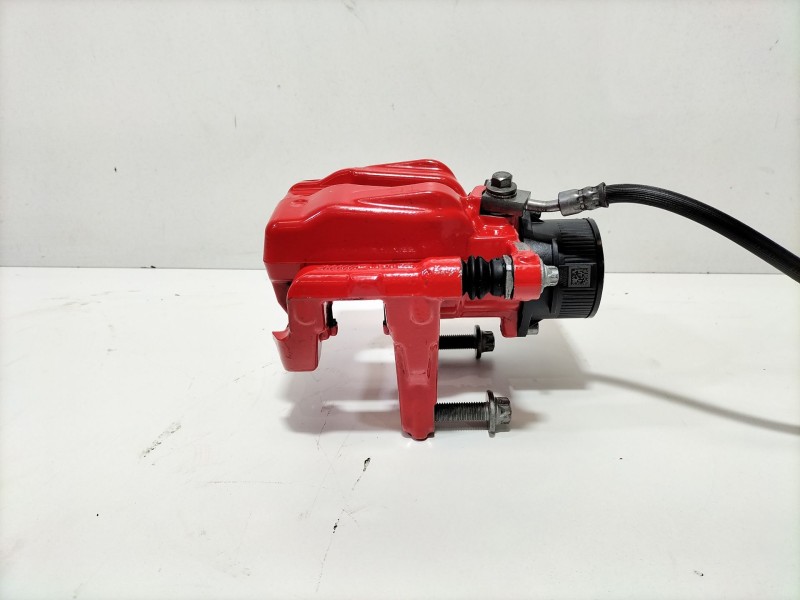 Recambio de pinza freno trasera izquierda para mercedes-benz clase a sedán (v177) amg a 35 4-matic (177.151) referencia OEM IAM 