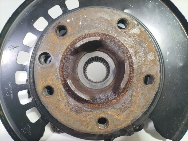 Recambio de mangueta trasera izquierda para audi q7 (4l) 3.0 tdi v6 advance quattro (176kw) referencia OEM IAM 7L8505435  