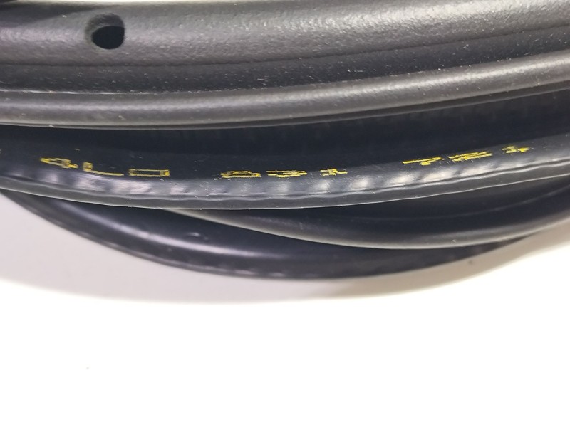 Recambio de gomas contorno puerta para audi q7 (4l) 3.0 tdi v6 advance quattro (176kw) referencia OEM IAM 4L0831721  