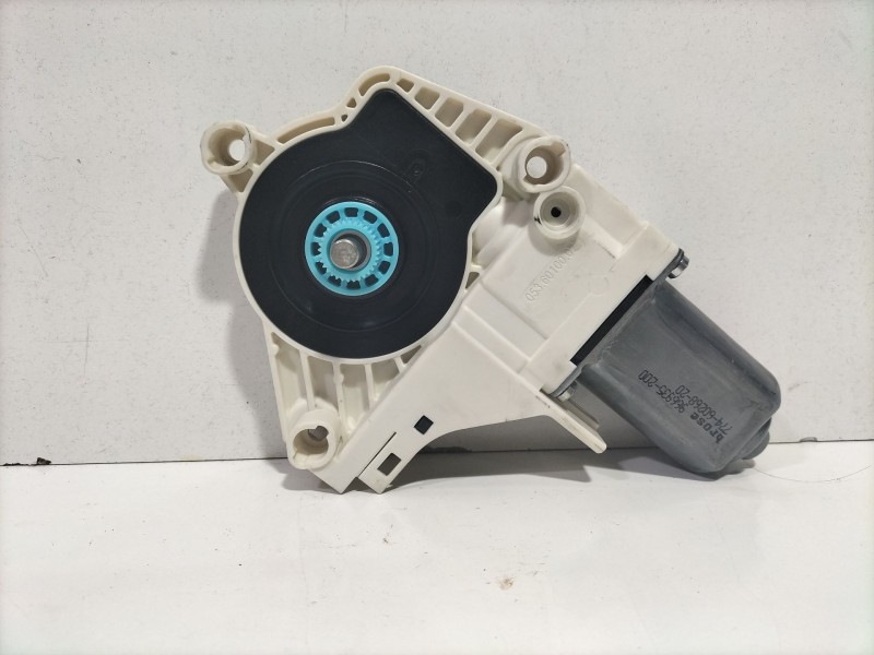 Recambio de motor elevalunas delantero izquierdo para audi q7 (4l) 3.0 tdi v6 advance quattro (176kw) referencia OEM IAM 8K09598