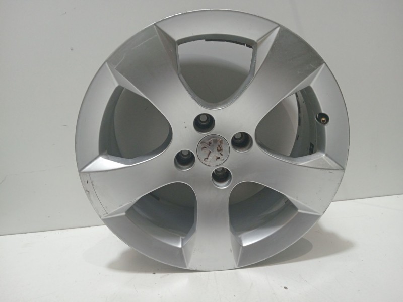 Recambio de juego llantas para peugeot 3008 confort referencia OEM IAM 9673738677  