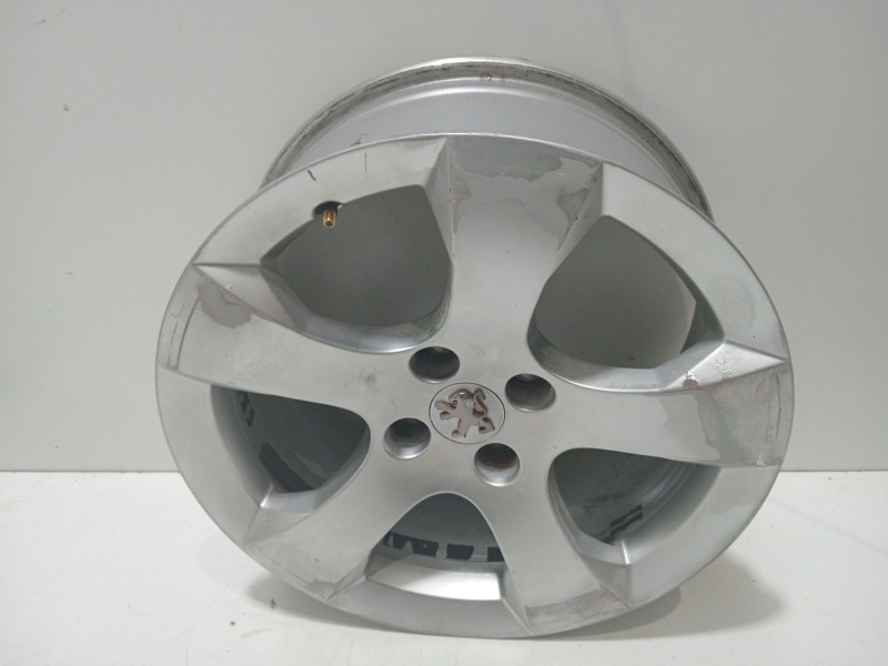 Recambio de juego llantas para peugeot 3008 confort referencia OEM IAM 9673738677  