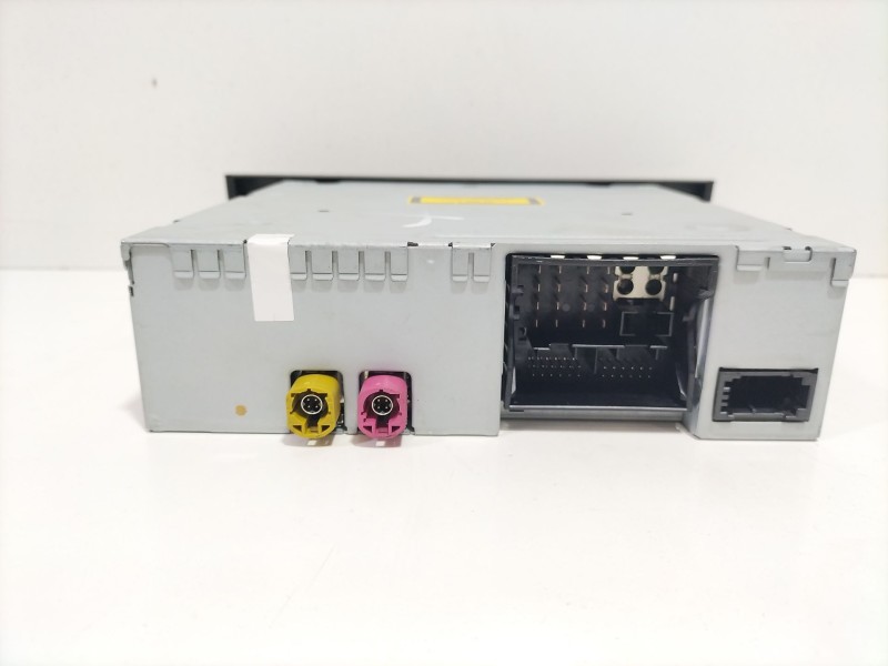 Recambio de sistema audio / radio cd para audi q7 (4l) 3.0 tdi v6 advance quattro (176kw) referencia OEM IAM 4L0035646A  