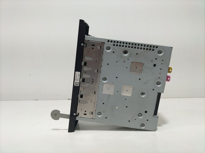 Recambio de sistema audio / radio cd para audi q7 (4l) 3.0 tdi v6 advance quattro (176kw) referencia OEM IAM 4L0035646A  
