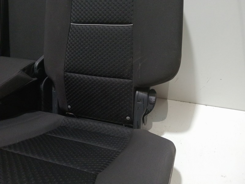 Recambio de juego asientos completo para ssangyong kyron 200 xdi limited referencia OEM IAM D20DT  
