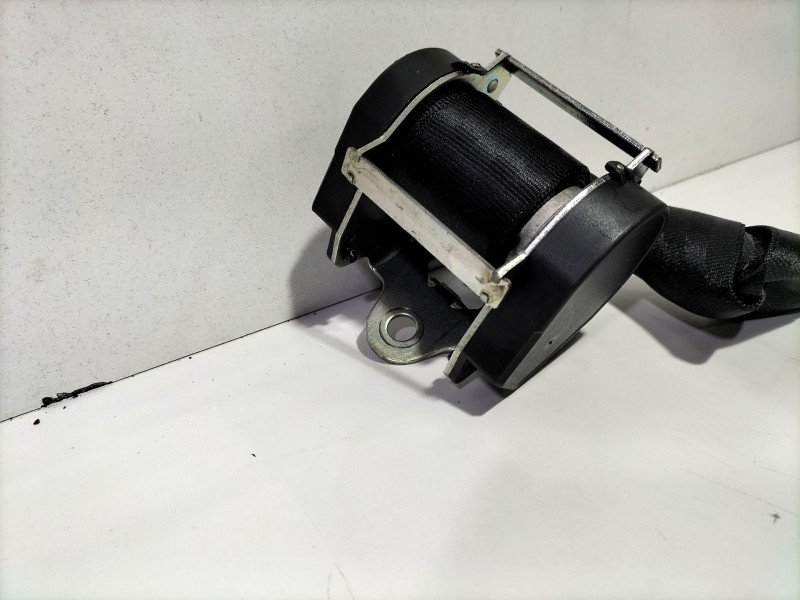 Recambio de cinturon seguridad trasero derecho para audi q7 (4l) 3.0 tdi v6 advance quattro (176kw) referencia OEM IAM 4L0857811