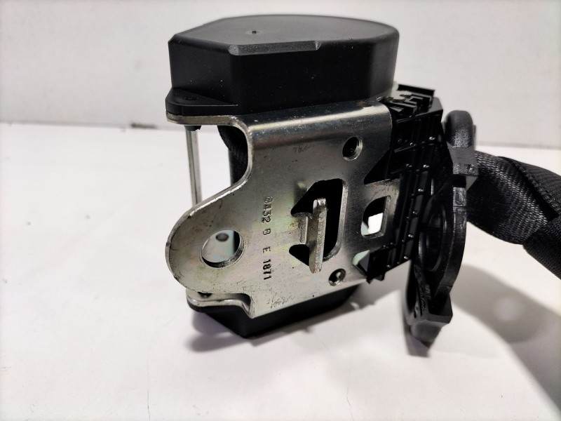 Recambio de cinturon seguridad trasero derecho para audi q7 (4l) 3.0 tdi v6 advance quattro (176kw) referencia OEM IAM 4L0857811