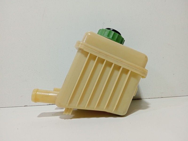 Recambio de deposito servo para audi q7 (4l) 3.0 tdi v6 advance quattro (176kw) referencia OEM IAM 7L6422371E  