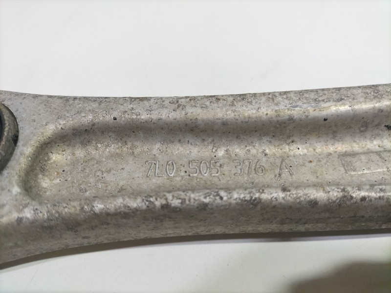 Recambio de brazo suspension superior trasero derecho para audi q7 (4l) 3.0 tdi v6 advance quattro (176kw) referencia OEM IAM 7L