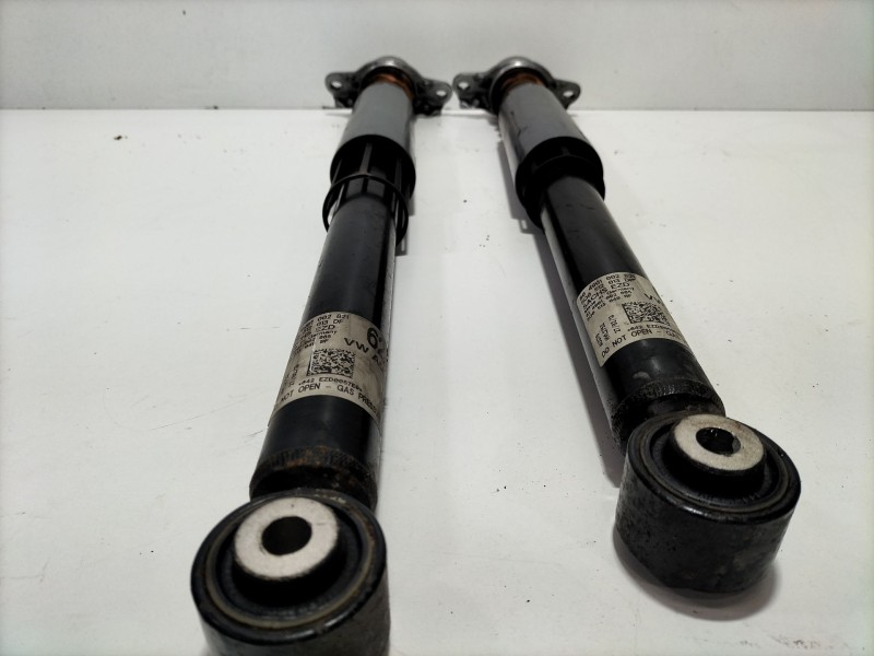 Recambio de juego amortiguadores trasero para audi a3 sportback (8va) ambiente referencia OEM IAM 5Q0512013DF  