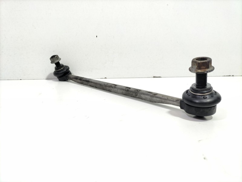 Recambio de bieleta estabilizadora delantera derecha para audi a3 sportback (8va) ambiente referencia OEM IAM 5Q0411315B  