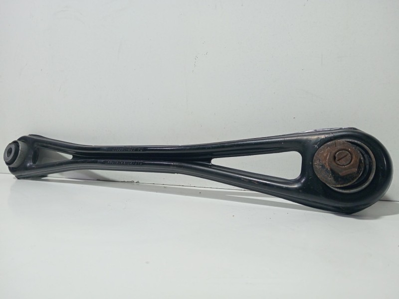 Recambio de brazo suspension inferior trasero derecho para audi q7 (4l) 3.0 tdi v6 advance quattro (176kw) referencia OEM IAM 7L