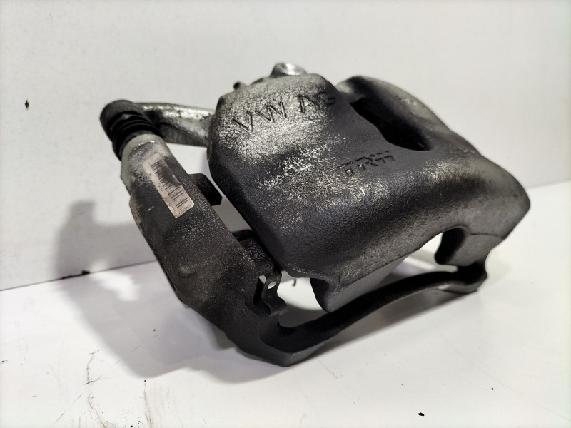 Recambio de pinza freno delantera derecha para audi a3 sportback (8va) ambiente referencia OEM IAM 5Q0105AJ  