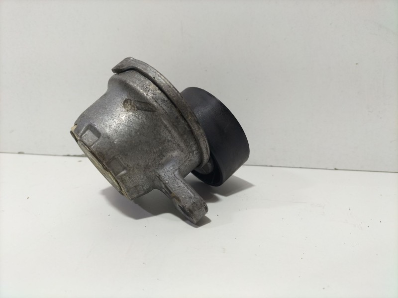 Recambio de tensor correa auxiliar para audi a3 sportback (8va) ambiente referencia OEM IAM 04L903315  