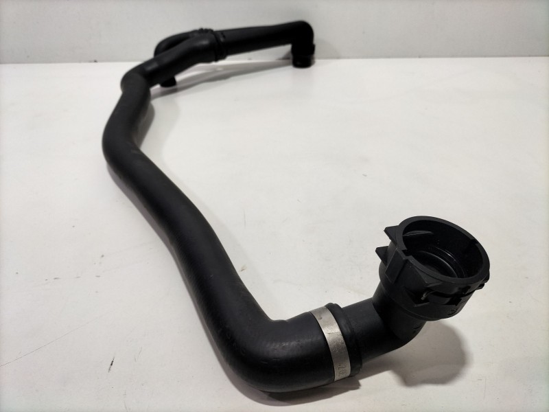 Recambio de tubo para audi a3 sportback (8va) ambiente referencia OEM IAM 5Q0122051AR  