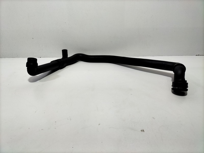 Recambio de tubo para audi a3 sportback (8va) ambiente referencia OEM IAM 5Q0122051AR  