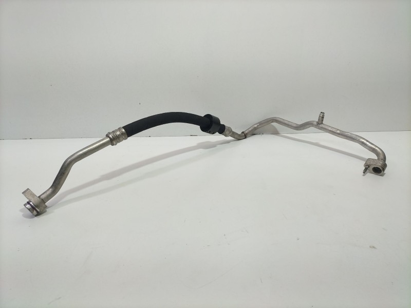 Recambio de tubo para audi a3 sportback (8va) ambiente referencia OEM IAM 5Q0129637  