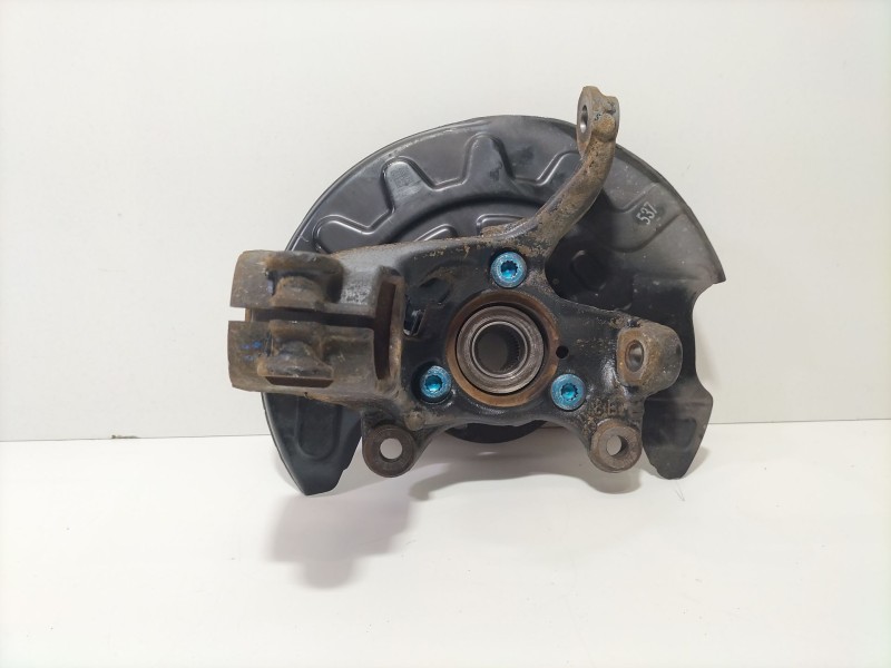 Recambio de mangueta delantera derecha para audi a3 sportback (8va) ambiente referencia OEM IAM 5Q0615312G  