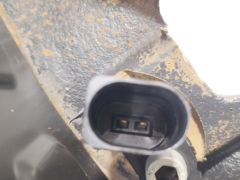 Recambio de mangueta delantera derecha para audi a3 sportback (8va) ambiente referencia OEM IAM 5Q0615312G  