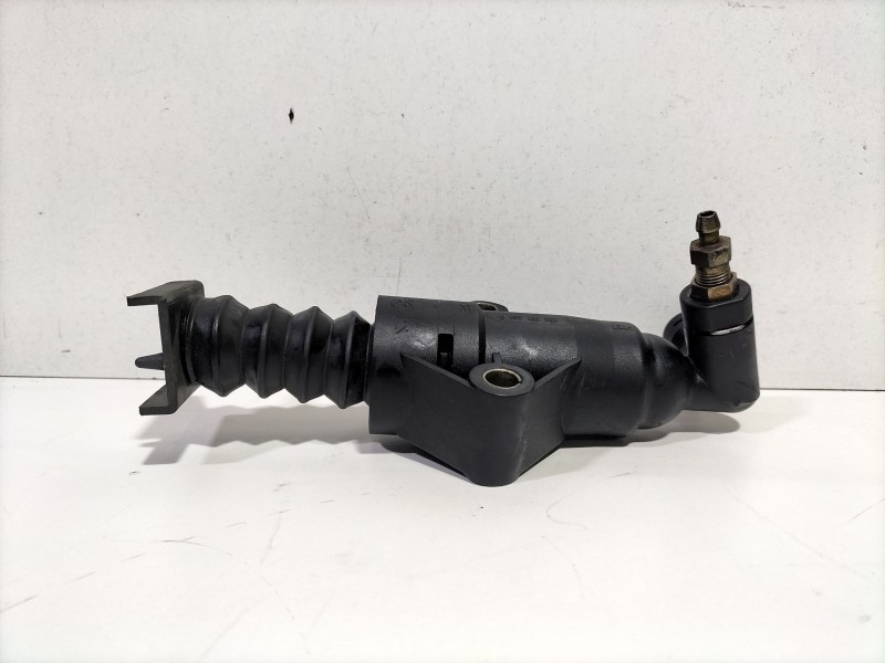 Recambio de bombin embrague para seat ibiza (6k1) select referencia OEM IAM 1J0721261F  