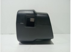 Recambio de moldura para ssangyong kyron 200 xdi limited referencia OEM IAM 76680-08010   2