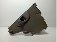 Recambio de moldura para ssangyong kyron 200 xdi limited referencia OEM IAM 7671009000   2