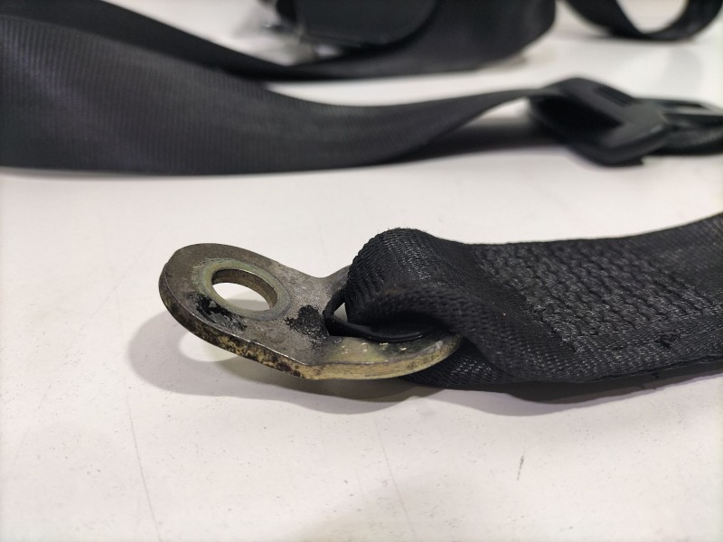 Recambio de cinturon seguridad trasero izquierdo para ssangyong kyron 200 xdi limited referencia OEM IAM 193857737A  