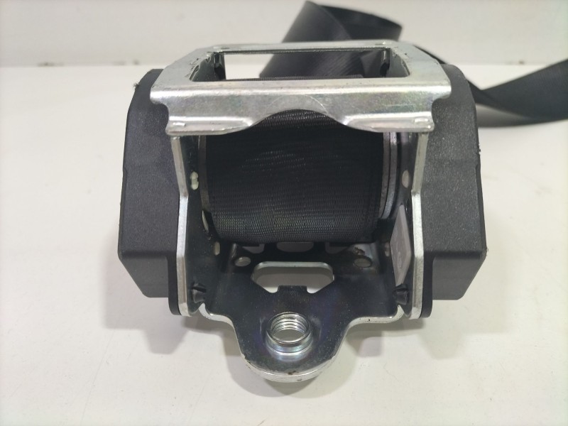 Recambio de cinturon seguridad trasero izquierdo para ssangyong kyron 200 xdi limited referencia OEM IAM 193857737A  