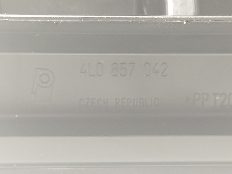 Recambio de moldura para audi q7 (4l) 3.0 tdi v6 advance quattro (176kw) referencia OEM IAM 4L0857042  