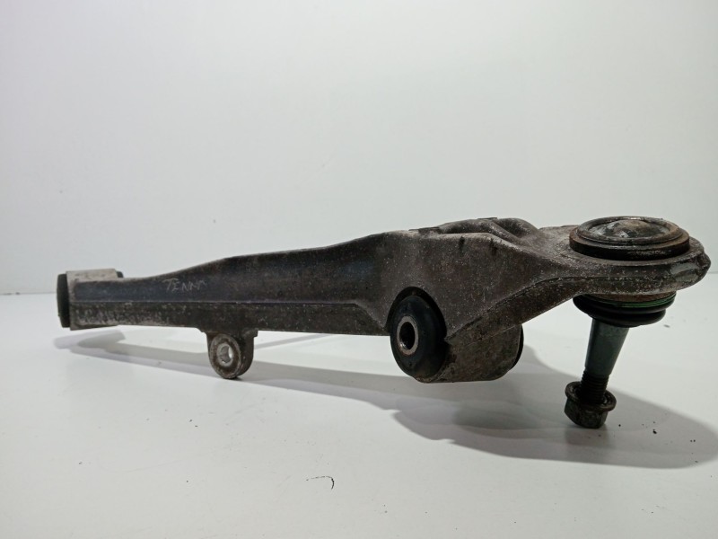 Recambio de brazo suspension inferior trasero izquierdo para chevrolet corvette 5.7 referencia OEM IAM L10333635  