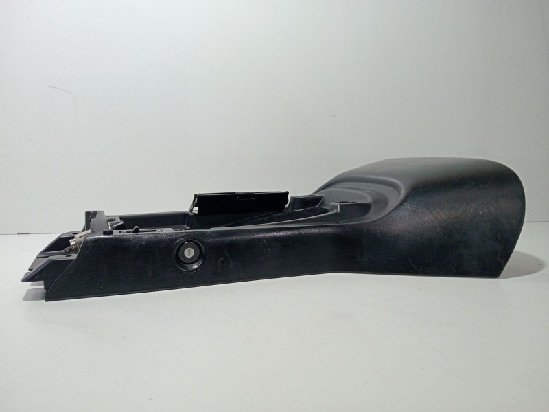 Recambio de moldura para chevrolet corvette 5.7 referencia OEM IAM 10402194  