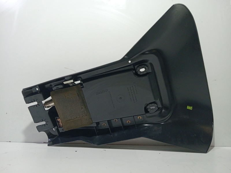 Recambio de moldura para chevrolet corvette 5.7 referencia OEM IAM 10402194  