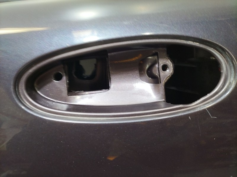 Recambio de bisagra puerta delantera izquierda para chevrolet corvette 5.7 referencia OEM IAM 10283990  