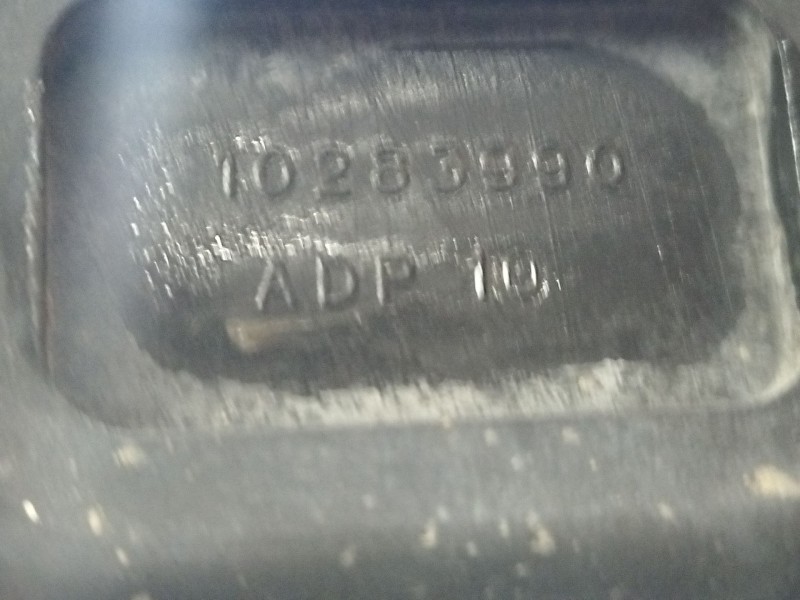 Recambio de puerta delantera derecha para chevrolet corvette 5.7 referencia OEM IAM 10283990  