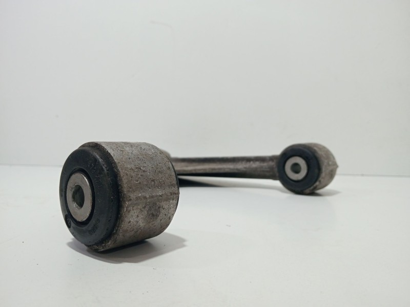 Recambio de brazo suspension superior trasero izquierdo para chevrolet corvette 5.7 referencia OEM IAM L10233620  