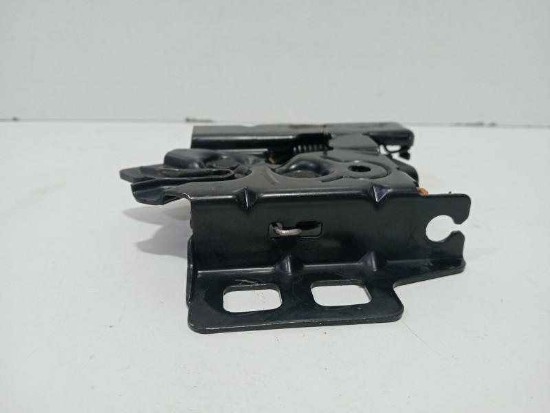 Recambio de cerradura capot para chevrolet corvette 5.7 referencia OEM IAM LT1(350CUV8)  