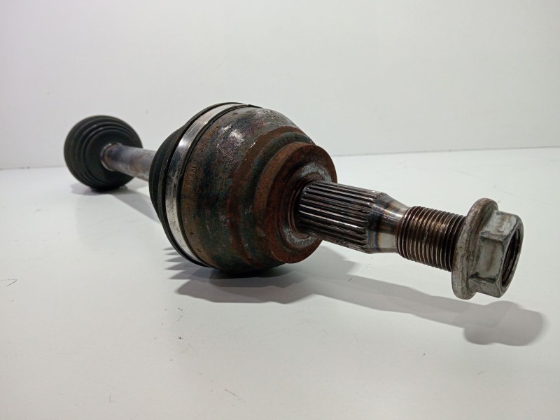 Recambio de transmision trasera derecha para chevrolet corvette 5.7 referencia OEM IAM LT1(350CUV8)  