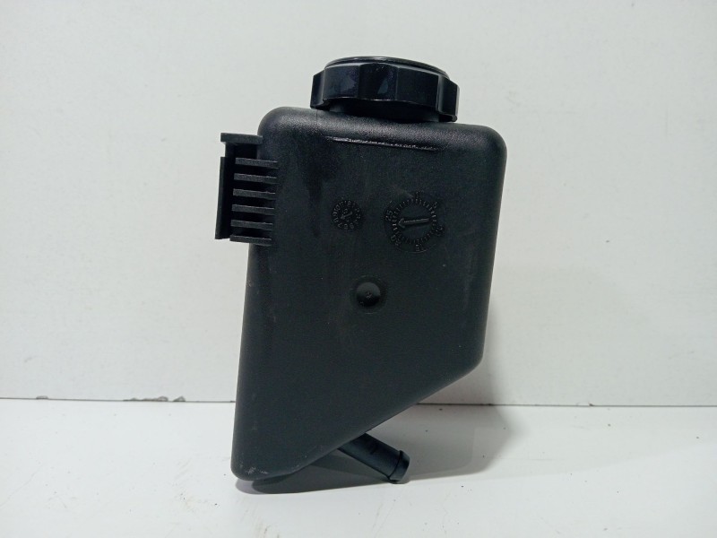 Recambio de deposito servo para chevrolet corvette 5.7 referencia OEM IAM   